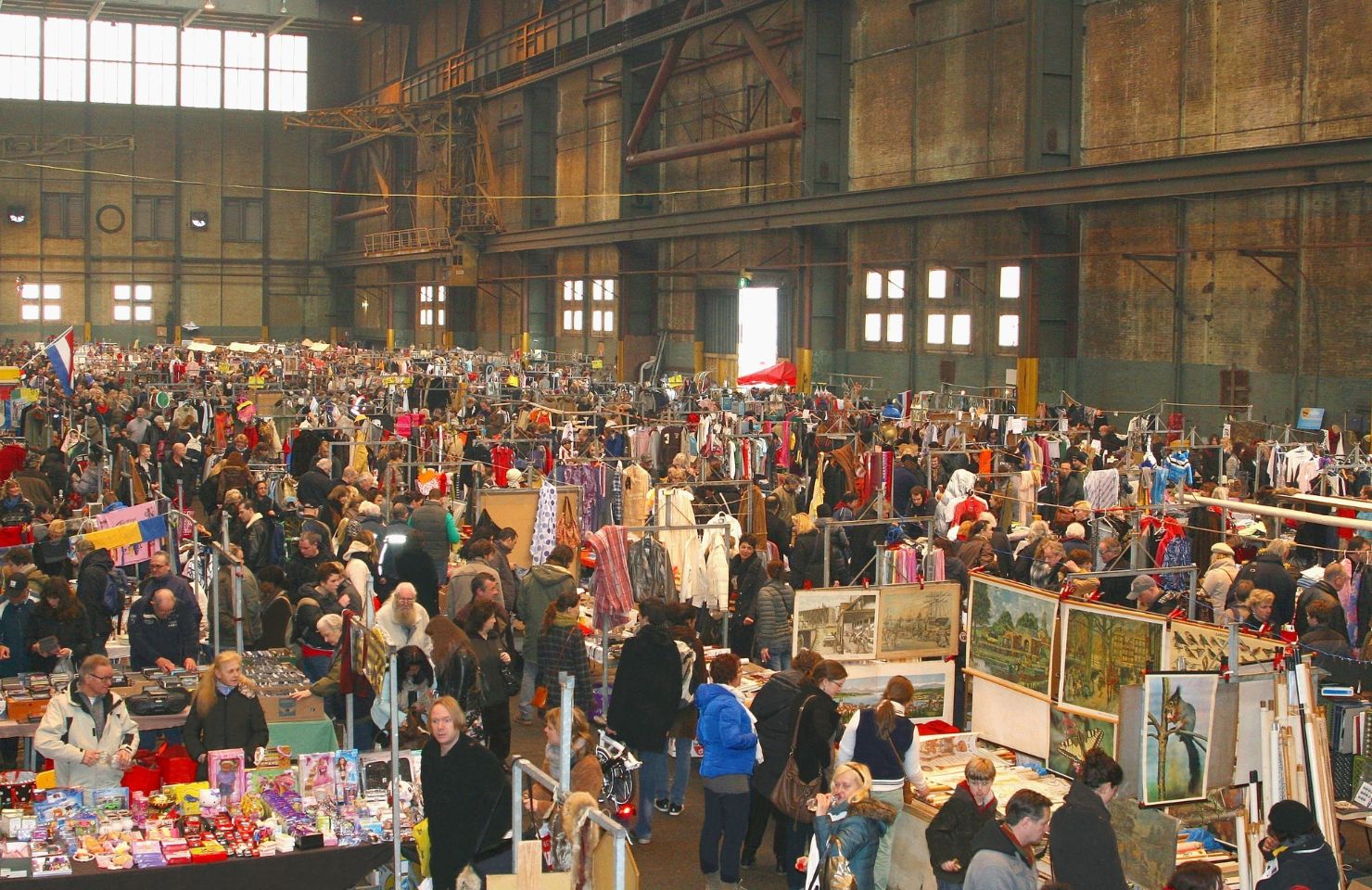 ij hallen marché à amsterdam