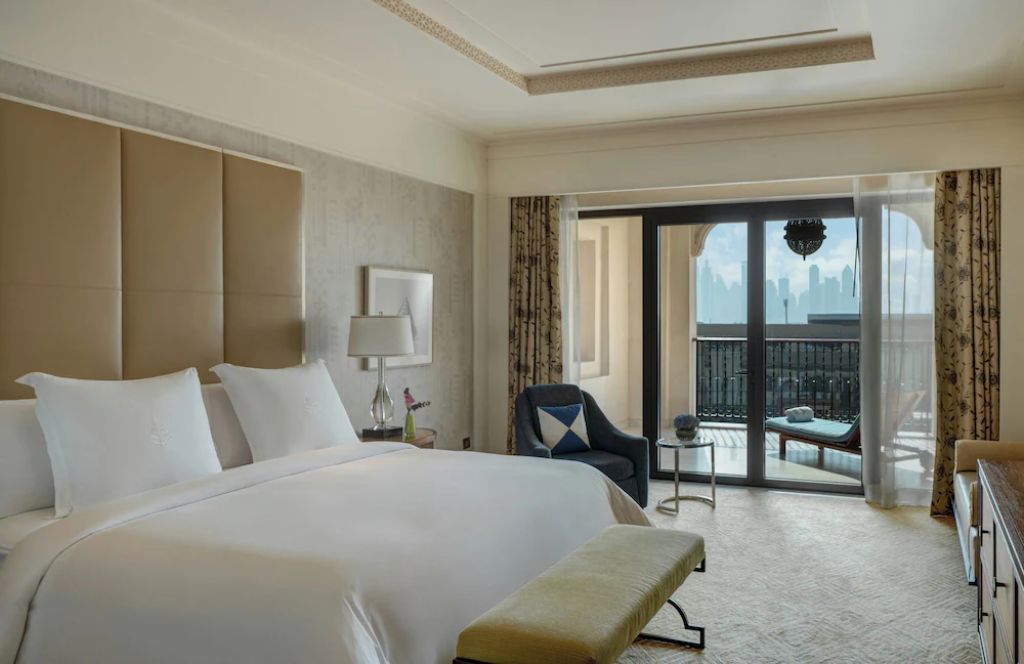 one of the best honeymoon hotels in Dubai