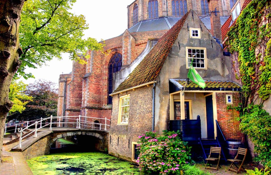 Delft city canal
