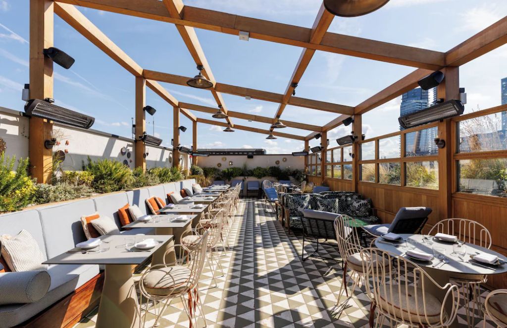 dog friendly hotel in london