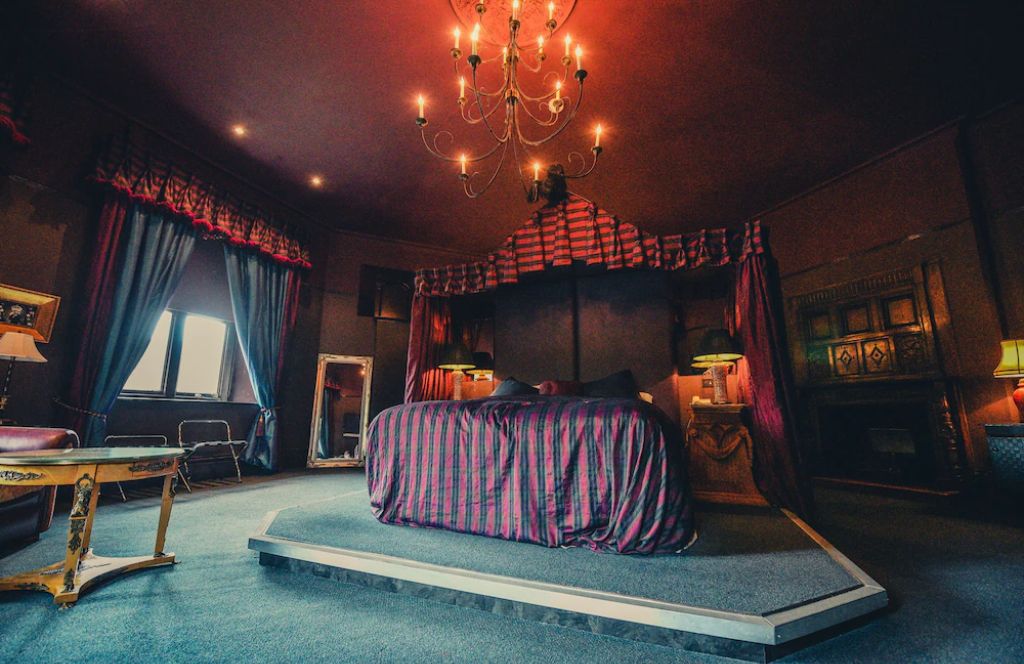 the Ruthin Castle Hotel & Spa is one of the most spooky hotels in the uk