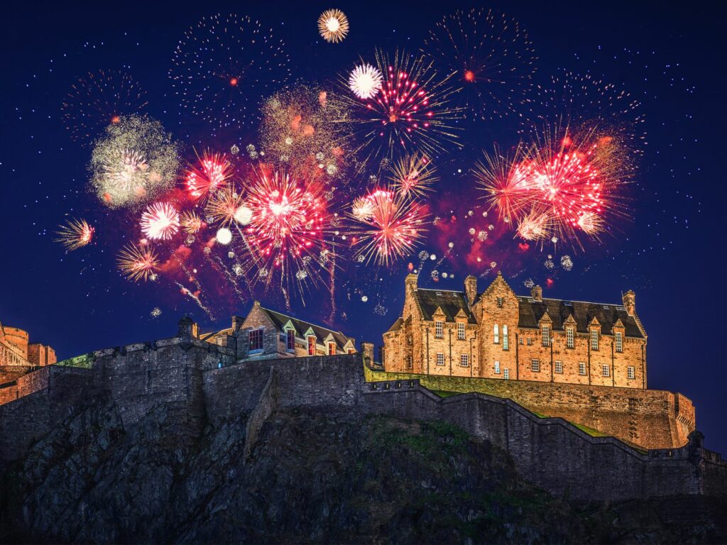 new year in edinburgh fireworks