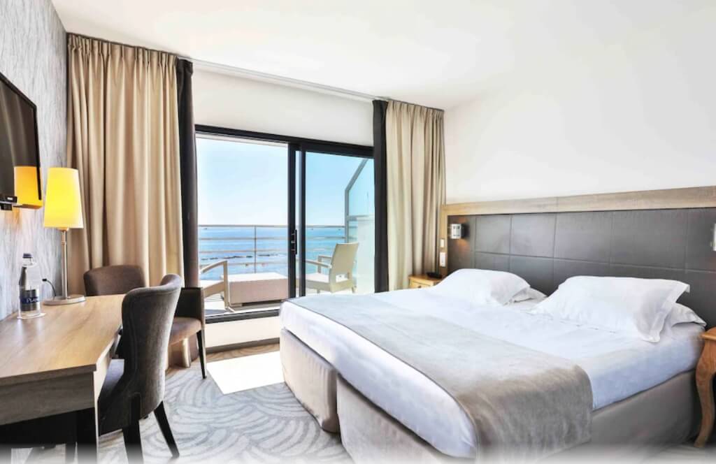 Une chambre de l'Atlantic Hotel & Spa pour des vacances cet été