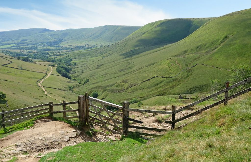 one of the best romantic staycation uk is the peak district