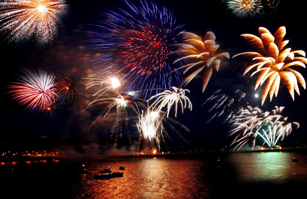 visit plymouth at new year for the fireworks