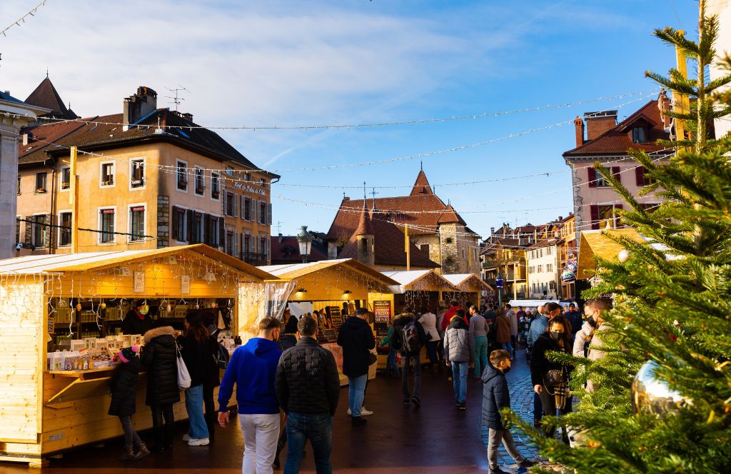 annecy christmas market in france 