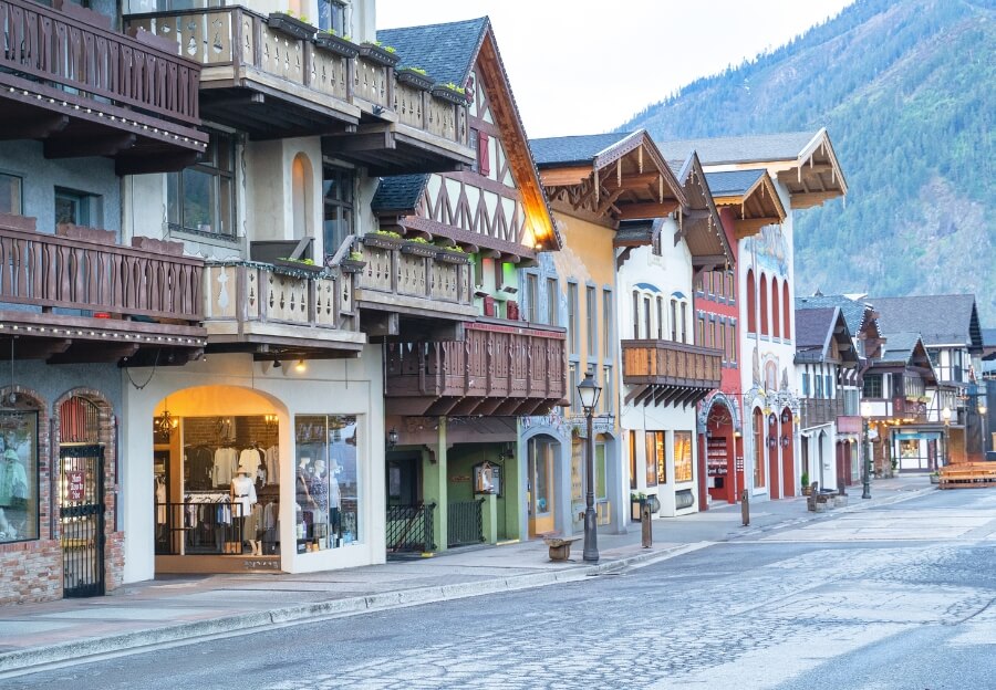 street in Leavenworth