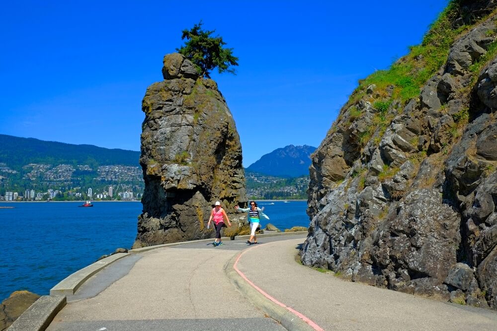 Road trip to Canada Vancouver gallery (1)