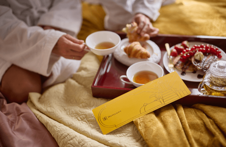 Hotelgift gift card with a luxury breakfast