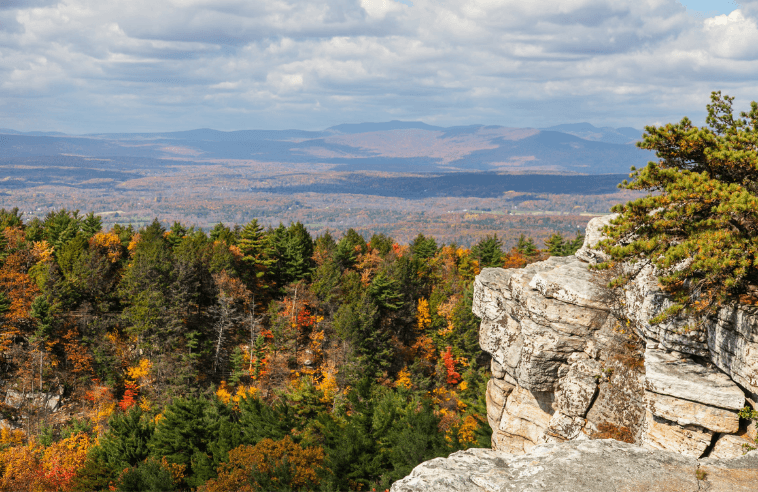 View of the Hudson Valley USA in Fall